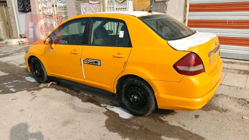 نیسان ڤێرسا